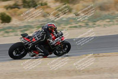 media/Jan-14-2023-SoCal Trackdays (Sat) [[497694156f]]/Turn 9 Set 2 (1130am)/